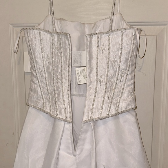 NWT Kathryn LaCroix Wedding Dress - Picture 9 of 16